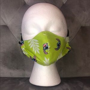 Face mask 😷 reversible 7-12 years old Stich